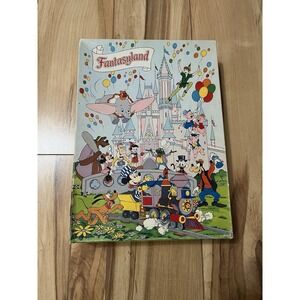 Mickey Mouse & Friends Fantasyland Jigsaw Puzzle Hallmark Walt Disney 100 Lg PC